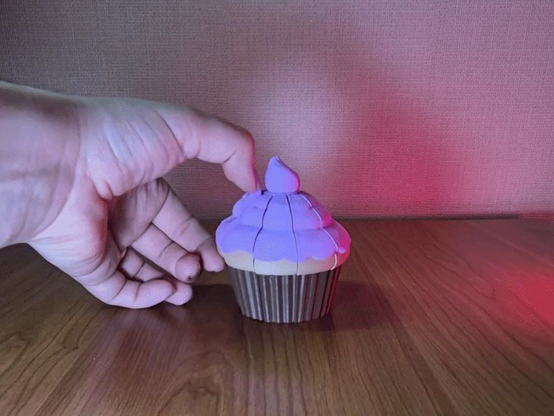 Cupcake Gravity Fidget Toy