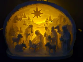 Weihnachtskrippe mit Halter für LED Kerze