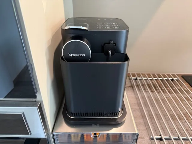 Descalecontainer for "De'Longhi Gran Lattissima"