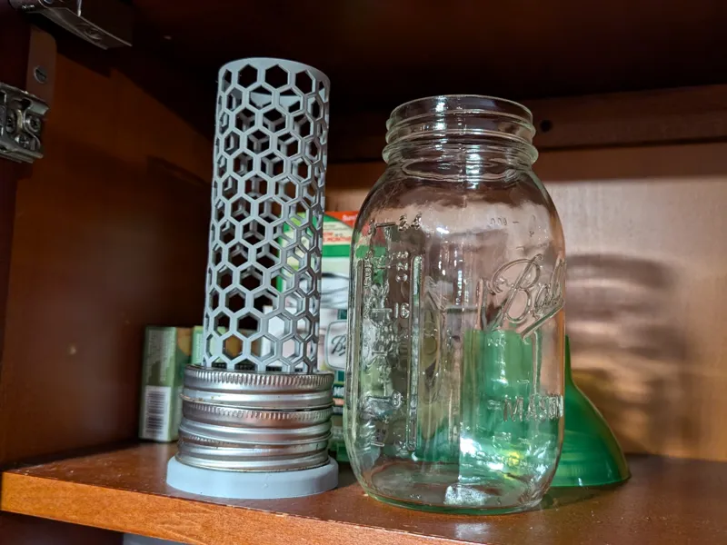 Mason Jar Ring Holder (regular size)
