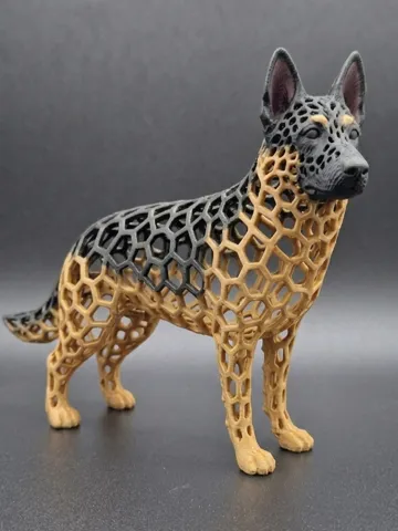 Letrero o emblema decorativo: Voronoi Dog German Shepherd — vista de referencia 2