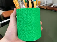 Pot à crayons multi-usage à motif géométrique — photo 1