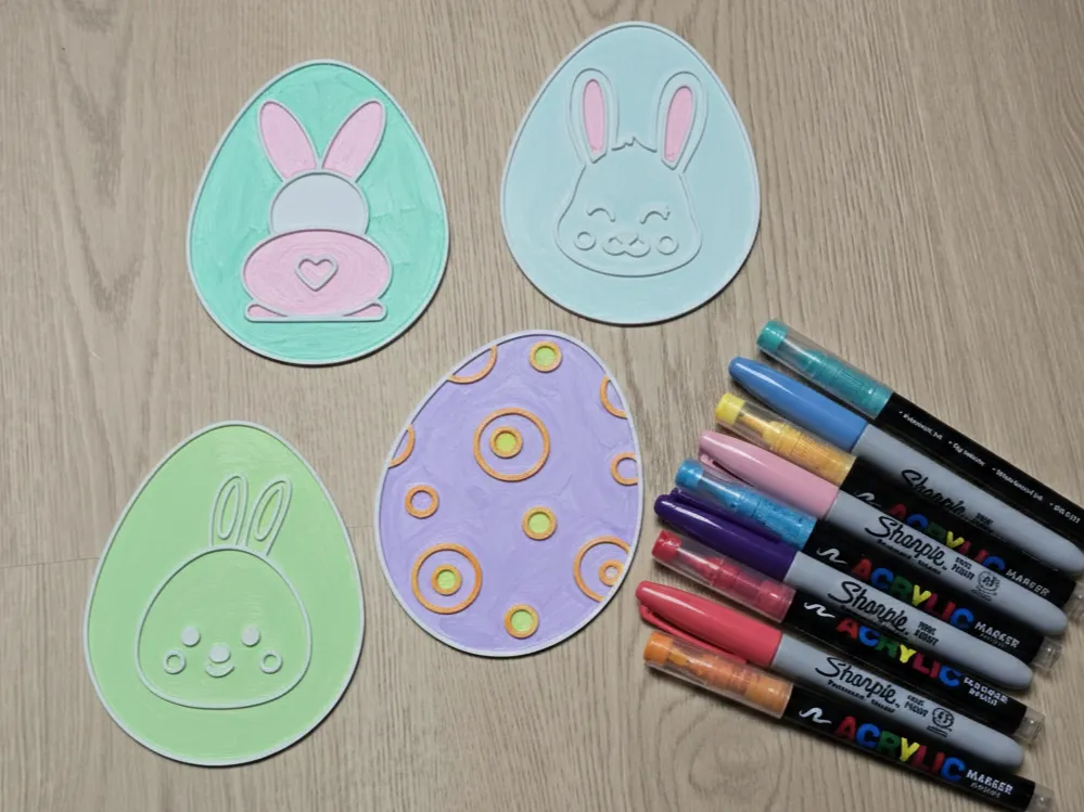 Silver Buffalo Disney Classic Minnie Mouse 1.5-ounce Mini Shot Glasses | Set Of 4