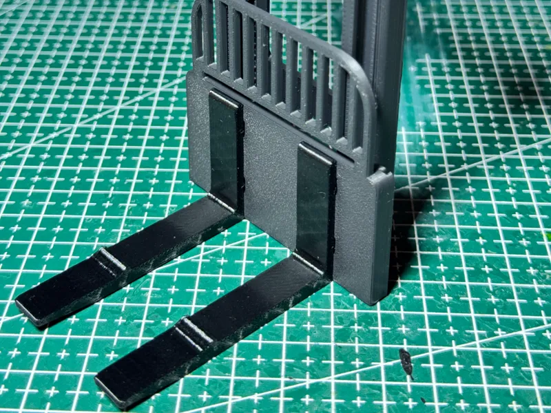 CyberBrick 官方叉车 护栏及吊臂