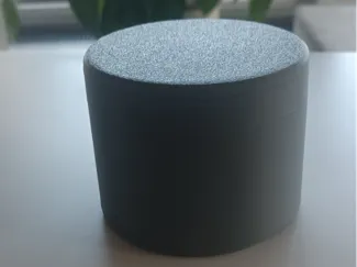Box mit drehbaren Deckel 