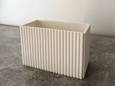 Ribbed organizer