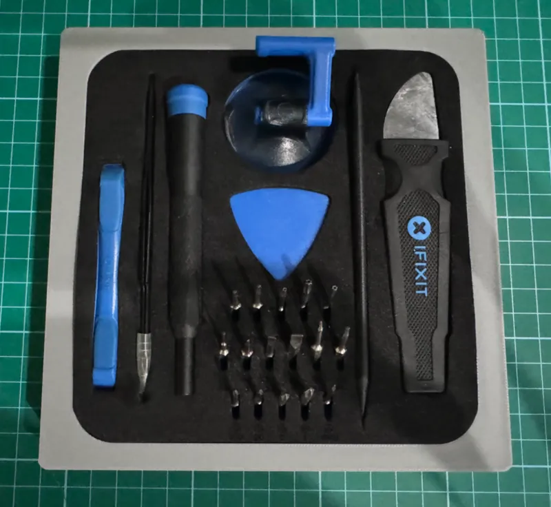 Gridfinity 4x4 for iFixit Essential Toolkit