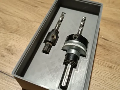 GridFinity Hole saw center holder