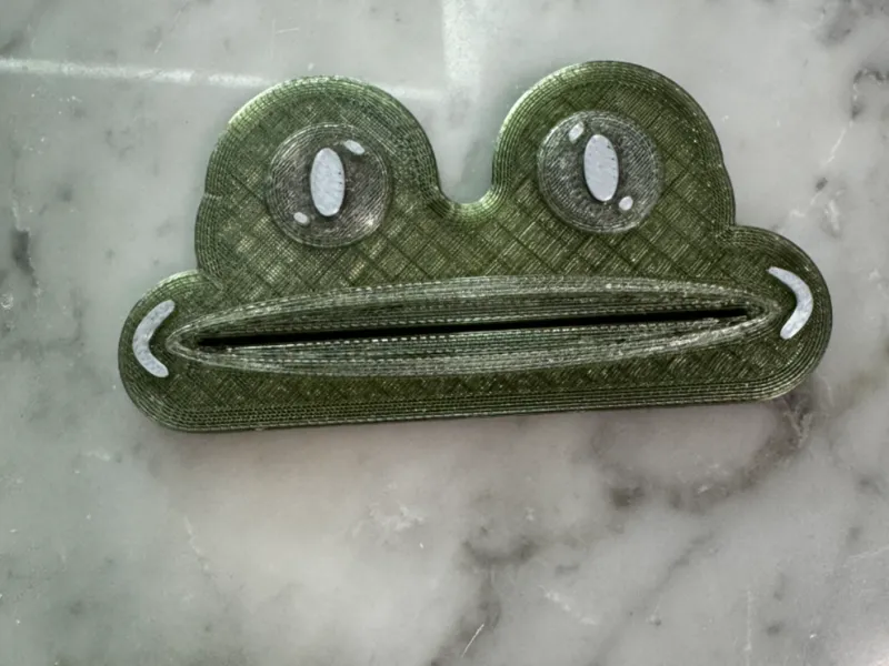 Froggy Toothpaste Squeezer