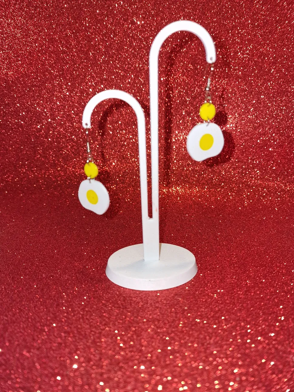 Eggs earrings view 3