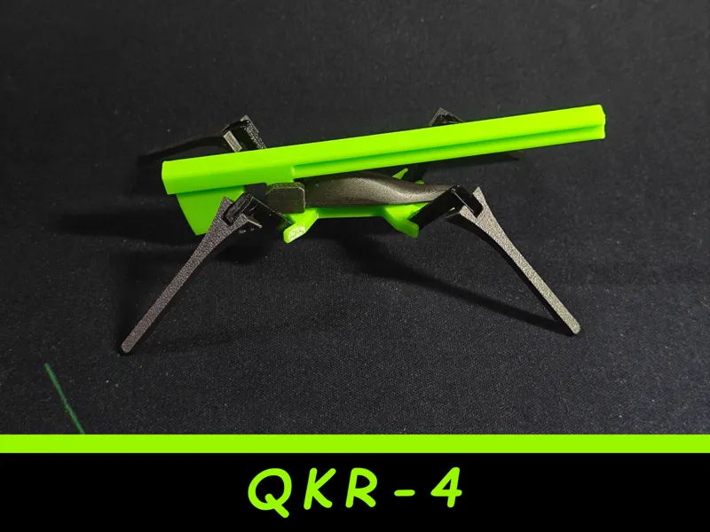 磁轨炮四足刺客型（QKR-4 "裂影脉冲"）