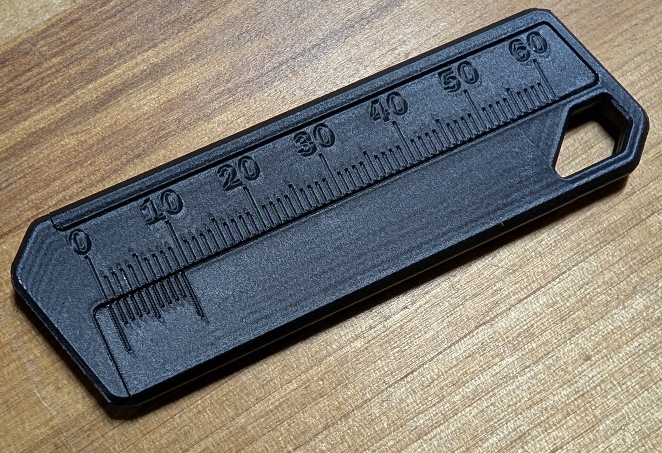 Miniatura 9 do modelo 3D Keyring Caliper 