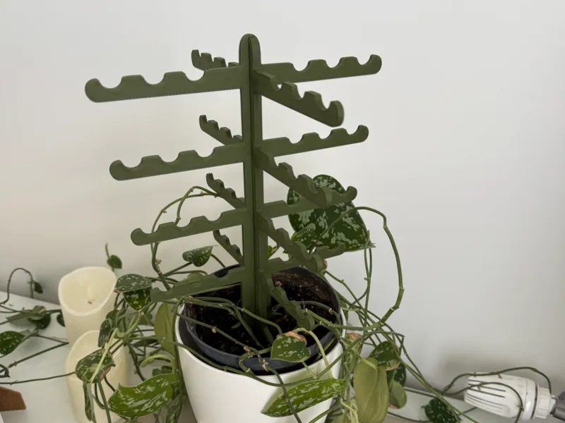 Plant Grower Holder (2pcs assembly) (H2D sized)