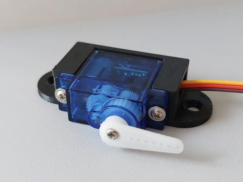 Flat mount bracket for MS18 micro servo