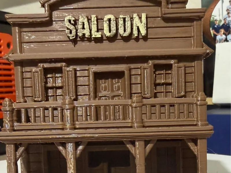 HO scale saloon