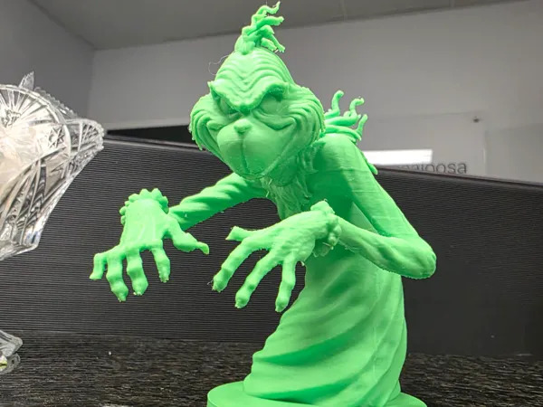 https://makerworld.bblmw.com/makerworld/model/US8aeb9074f33983/design/2025-12-03_60eab49f84ab5.jpg