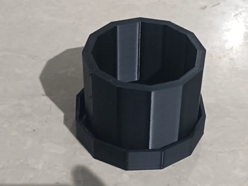 Piccolo vaso con sottovaso