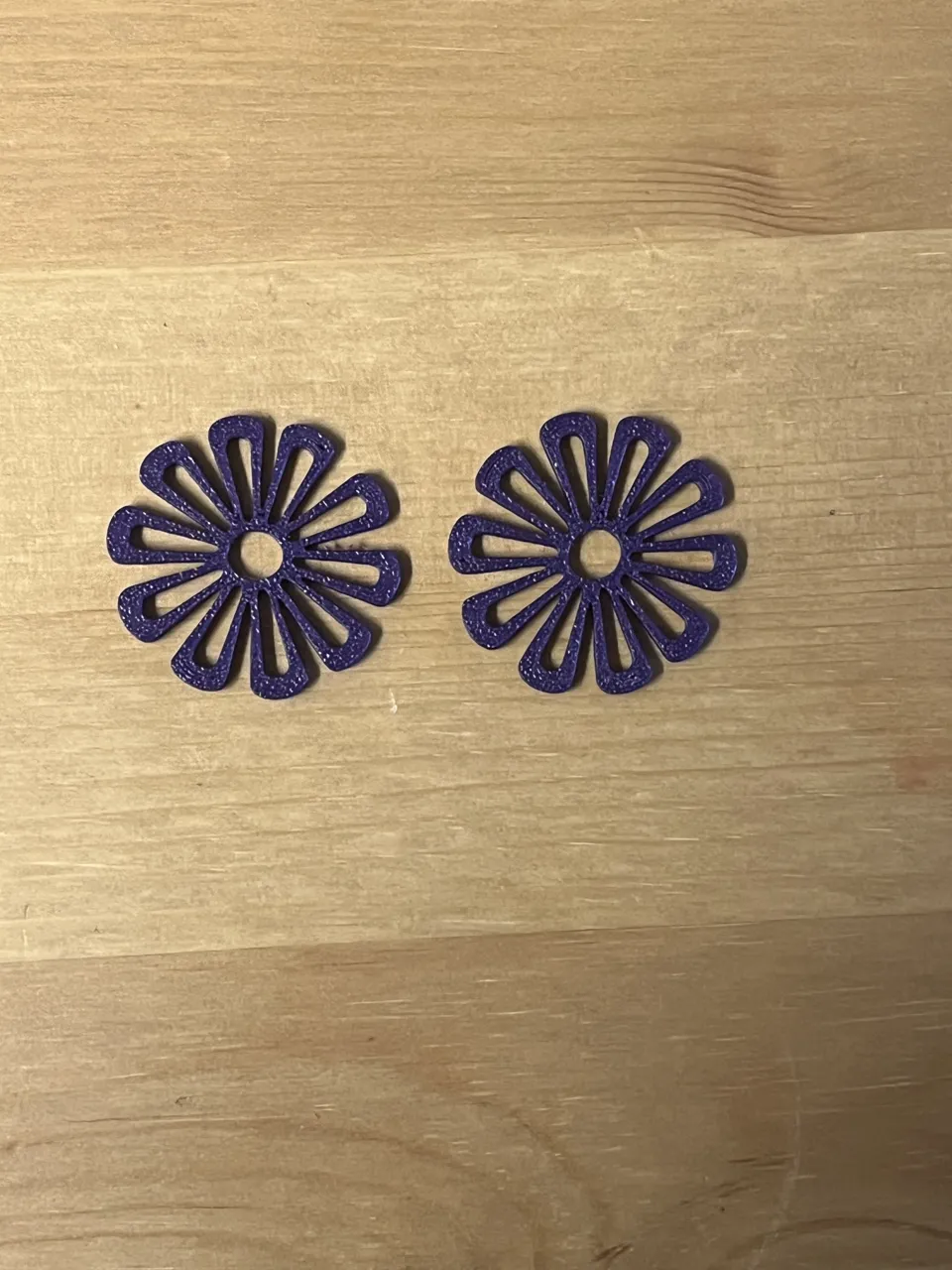flower earrings view 2