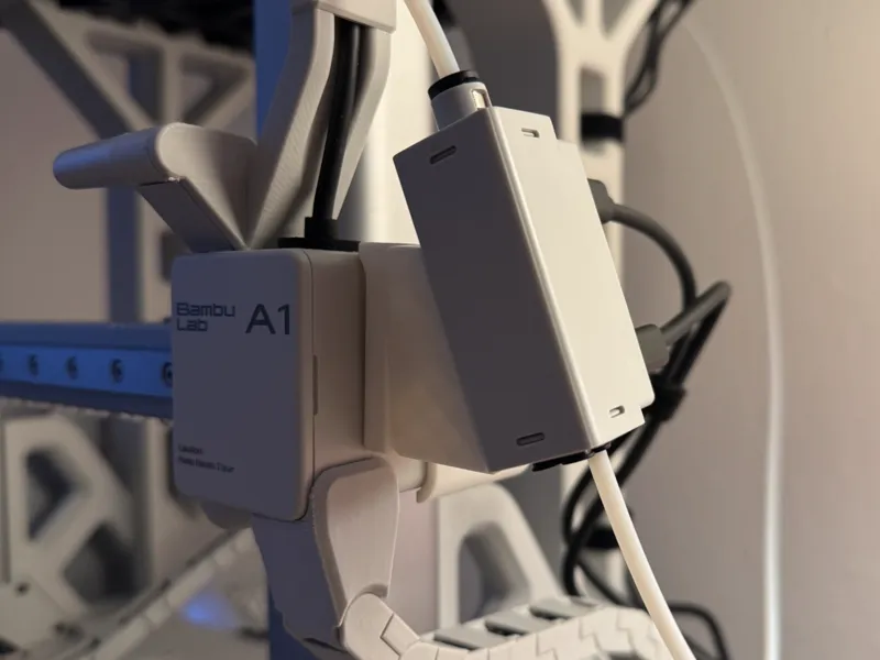 Halter für AMS-Hub am A1