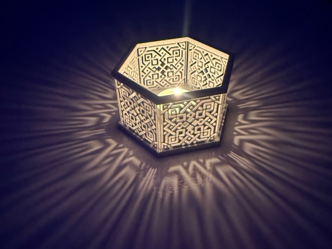Teelichthalter mit orientalischem Muster
