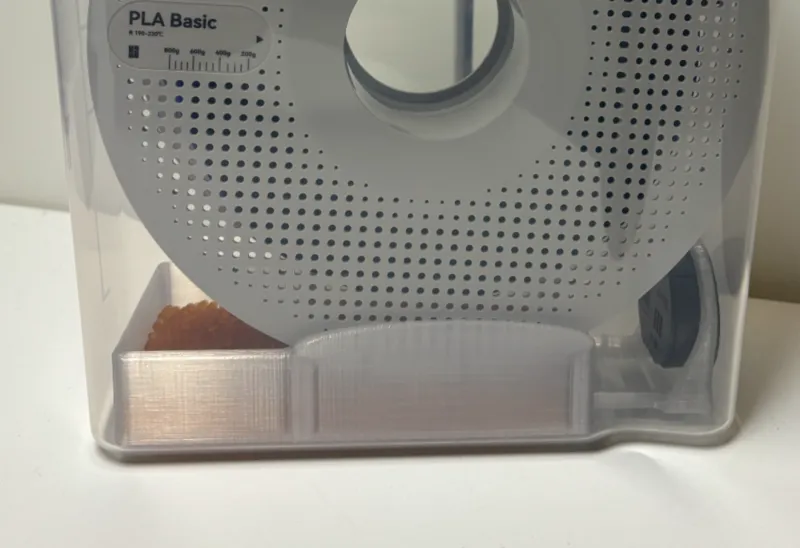 Filament dryer with silicate and hygrometer