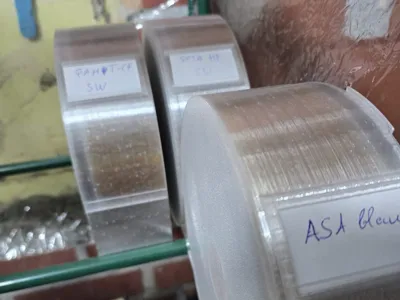 Filament Box for Greenhouse Shelf with Silica Gel