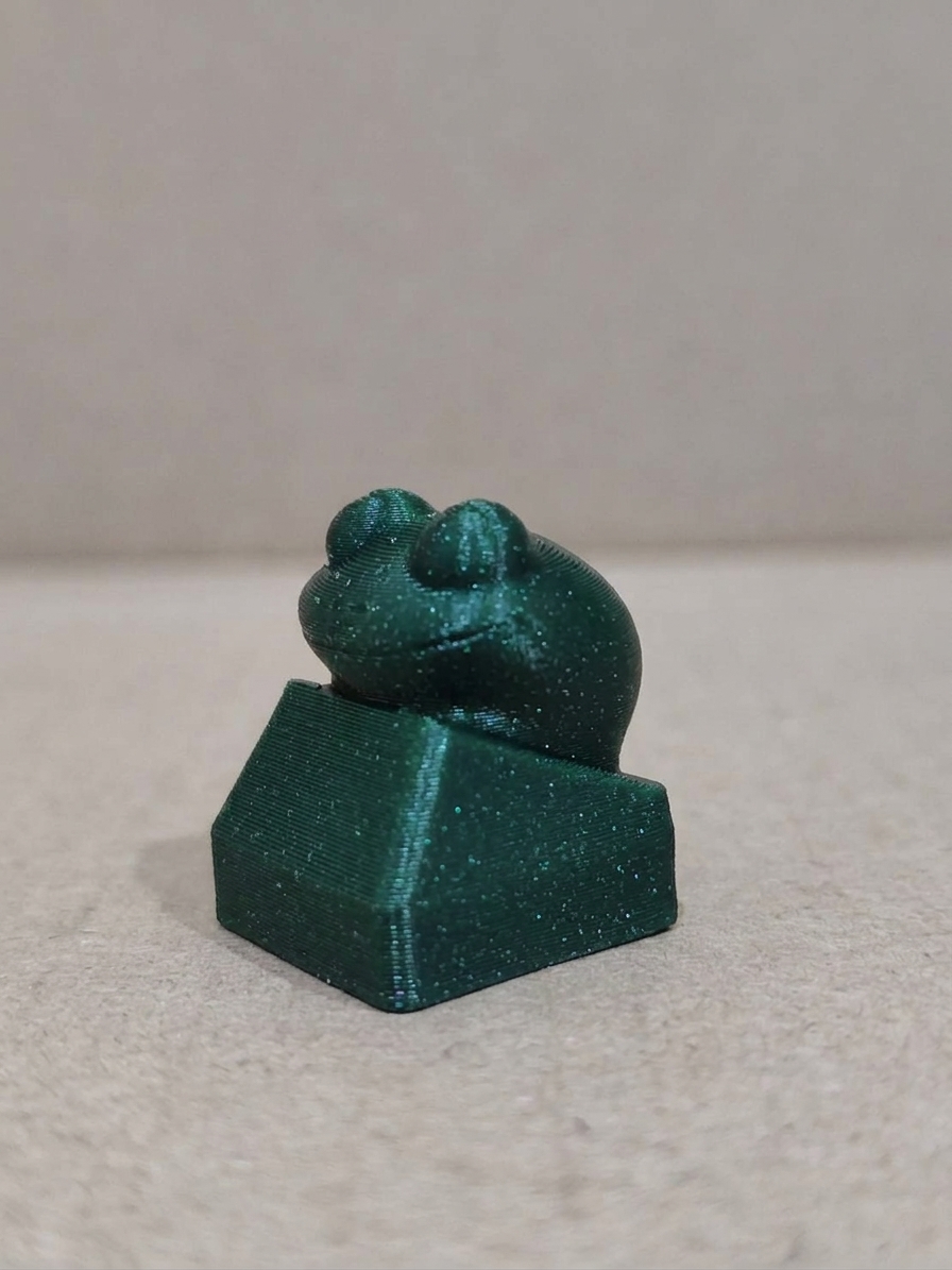 Miniatura 2 do modelo 3D Meme Lizard keycap 
