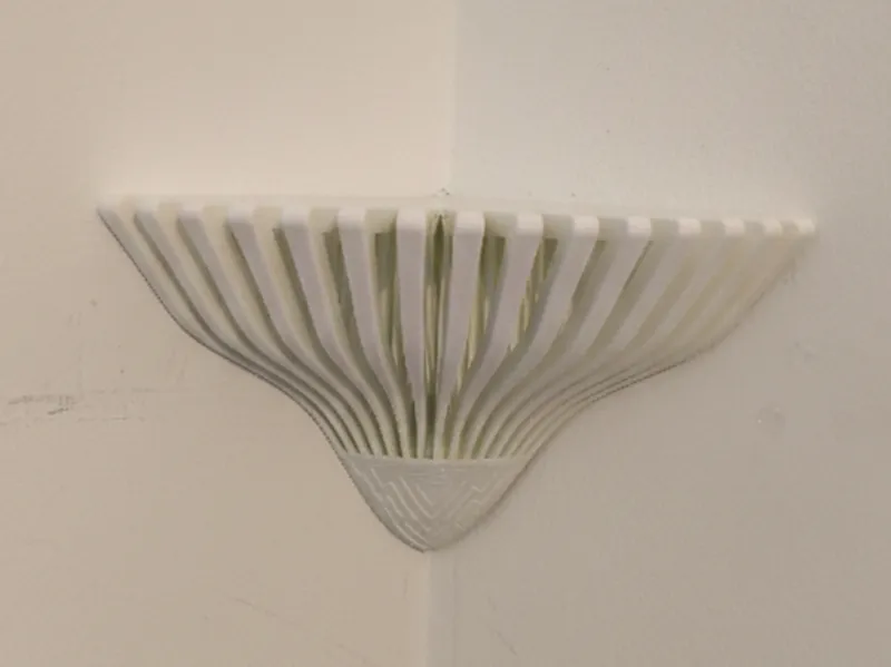 Corner shelf