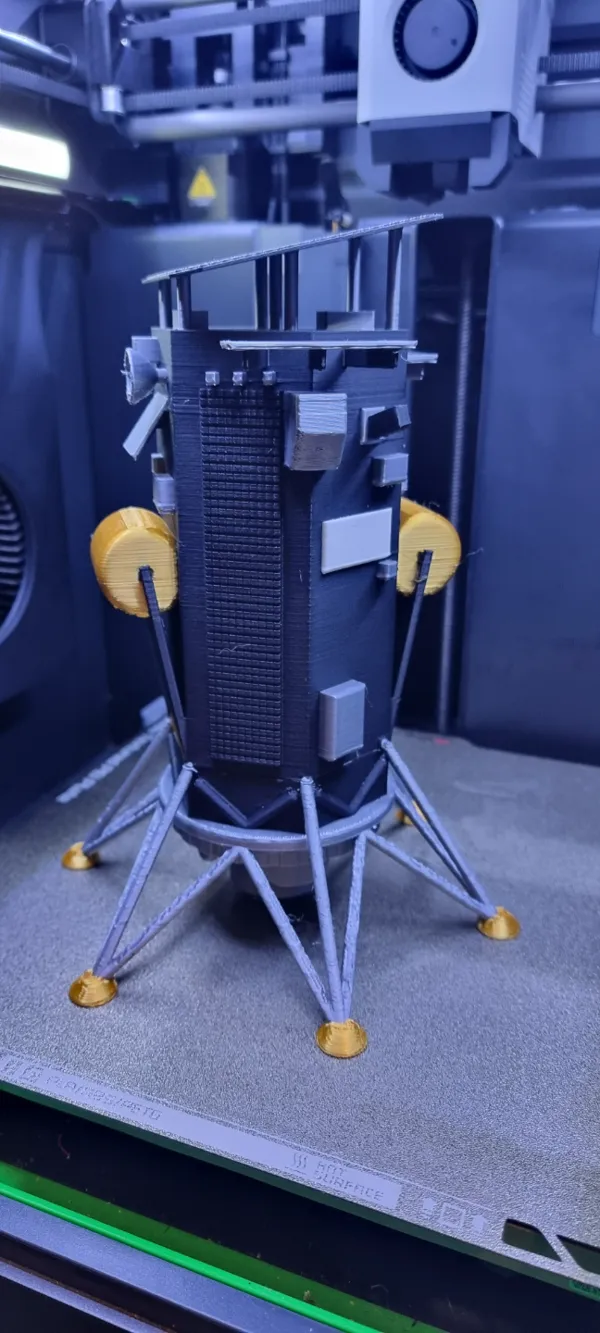 https://makerworld.bblmw.com/makerworld/model/US8b08970a4a894a/design/2024-03-14_dfb3dfe6044dc.jpg