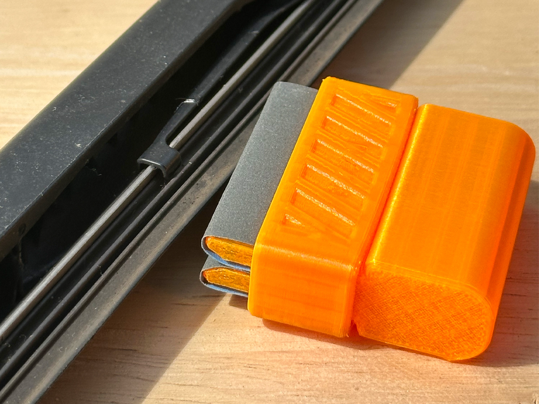 60°&90° sanding block good for windshield wiper