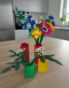 Big and small vases. Scale 100%
