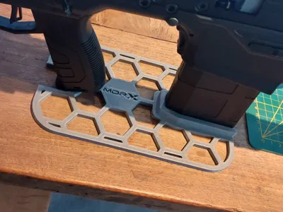 MDR-x Stand