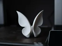 Free-standing butterfly (no hands)