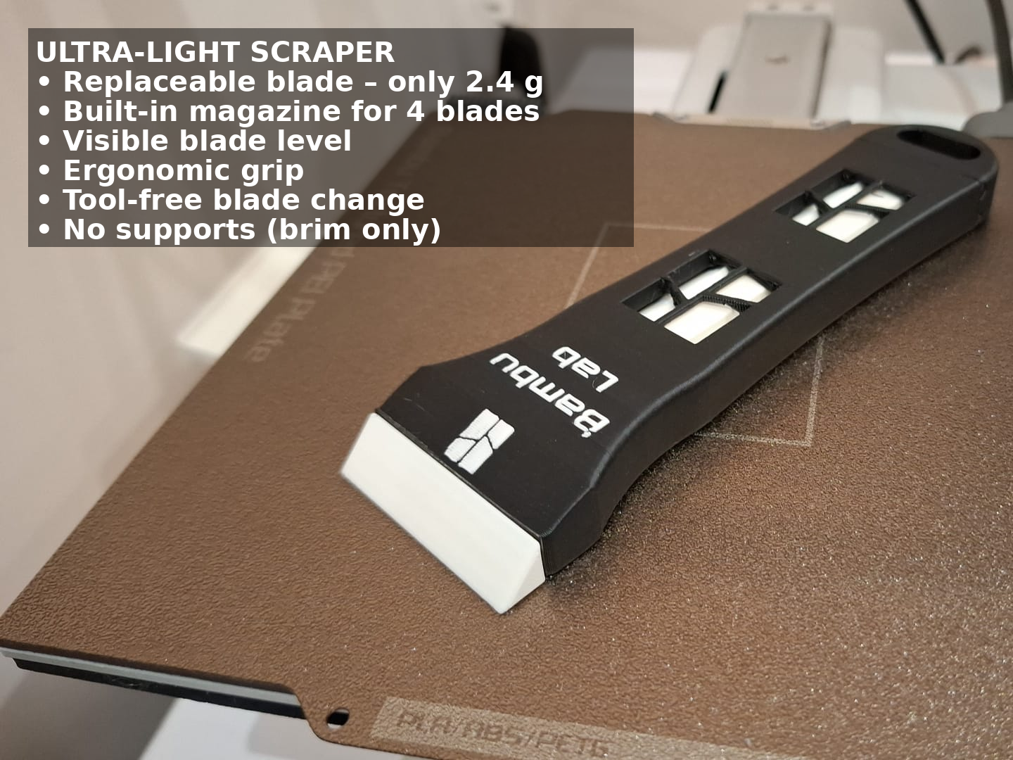 Scraper with Replaceable Blade, built-in Magazine