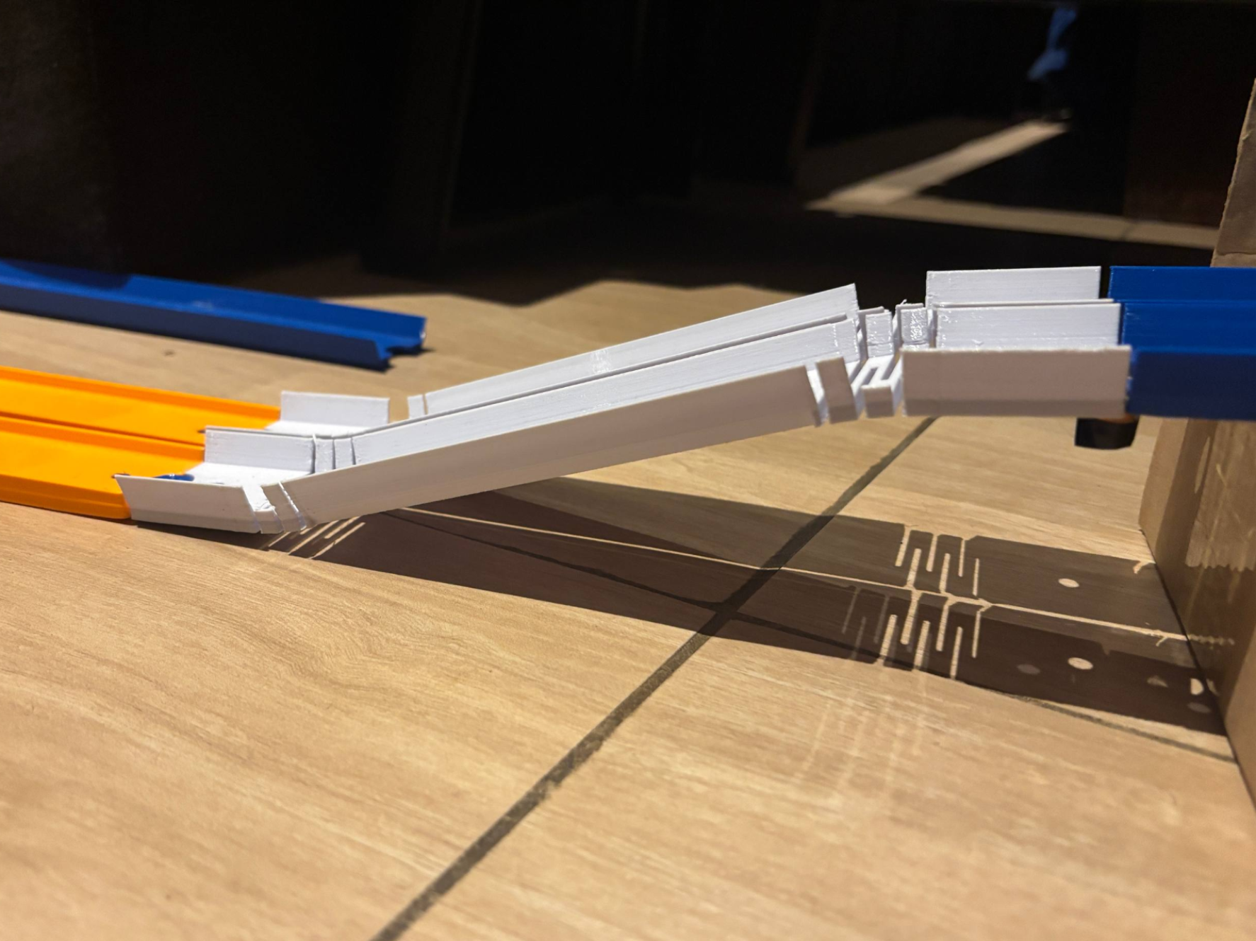 1:64 Diecast track - slightly flexible - 250mm