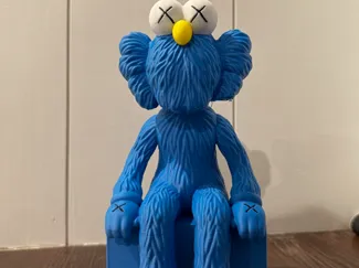 KAWS BFF Sitting - AMS