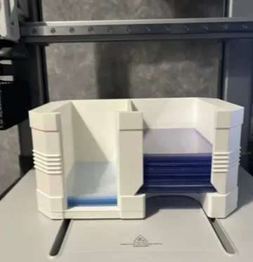 Letrero o emblema decorativo: POKEMAN TCG TOPLOADER SLEEVE DISPENER — vista de referencia 5