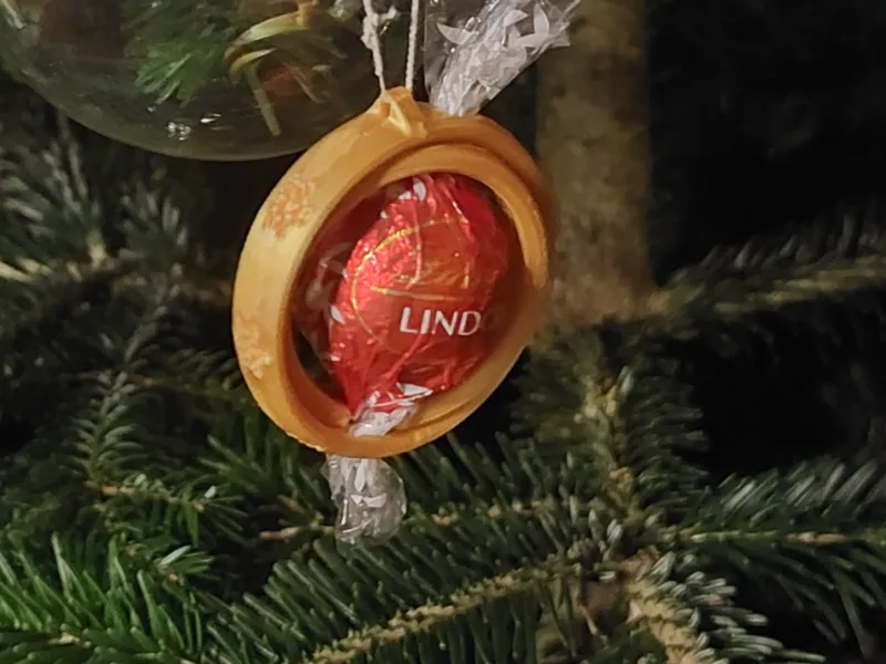 Praline Ornament
