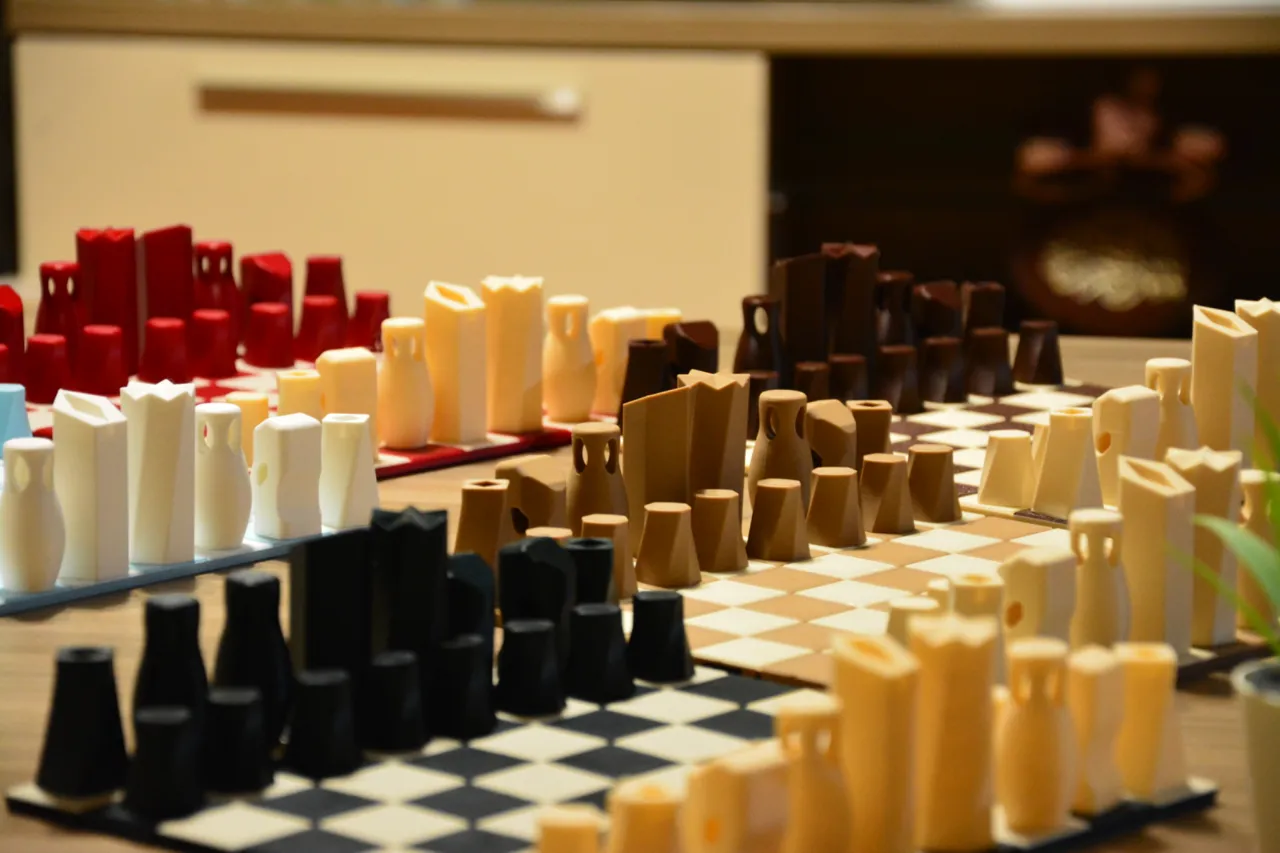 Minimalist Chess Set | Foldable & Portable view 3