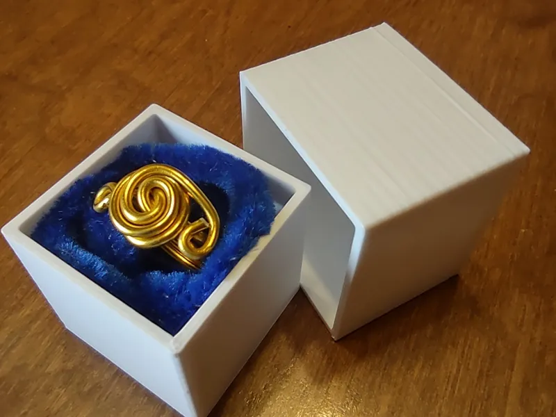 Ring Box