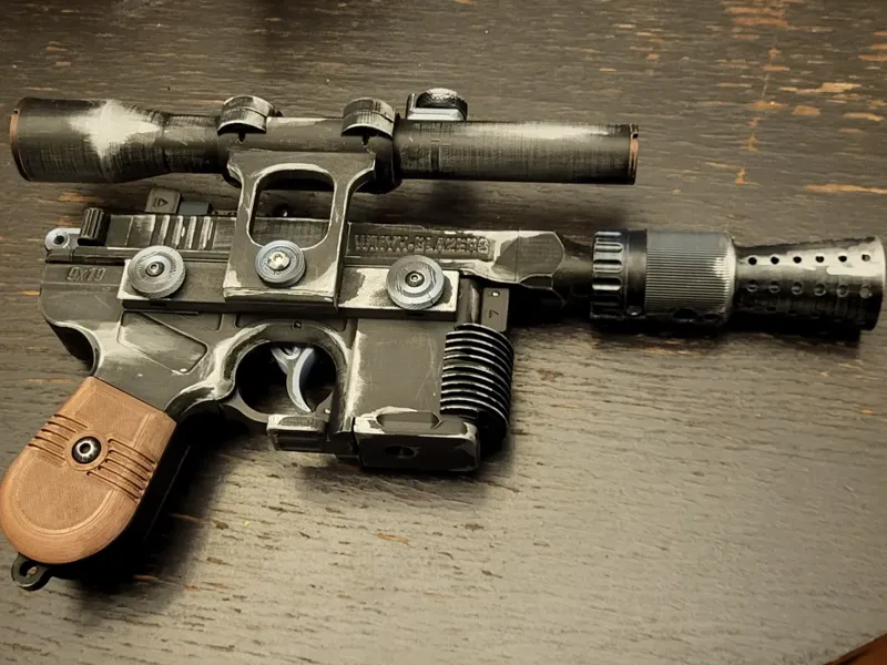 mt-9 Solo DL-44 blaster
