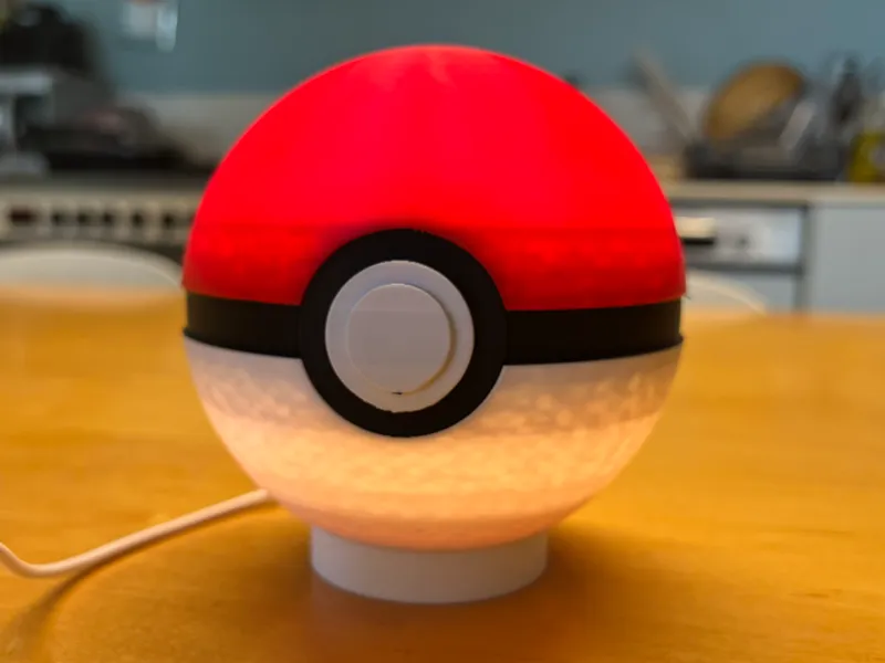 Poke Ball Lamp