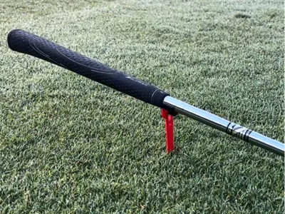 Putter Kick Stand