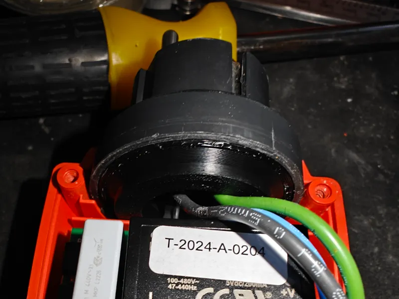 tohm-e insert for lose plug
