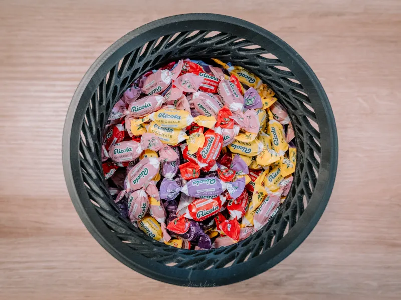 Bonbon Table Bowl