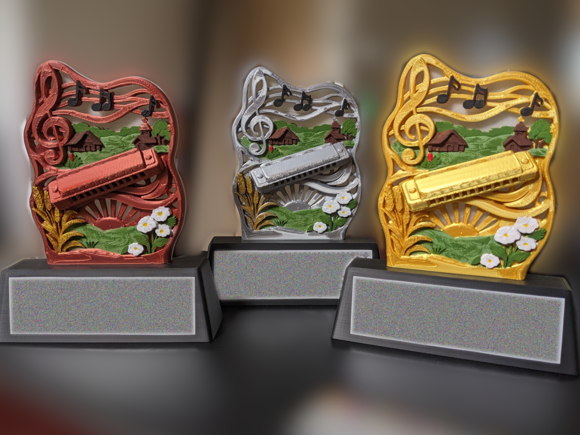harmonica - statuette