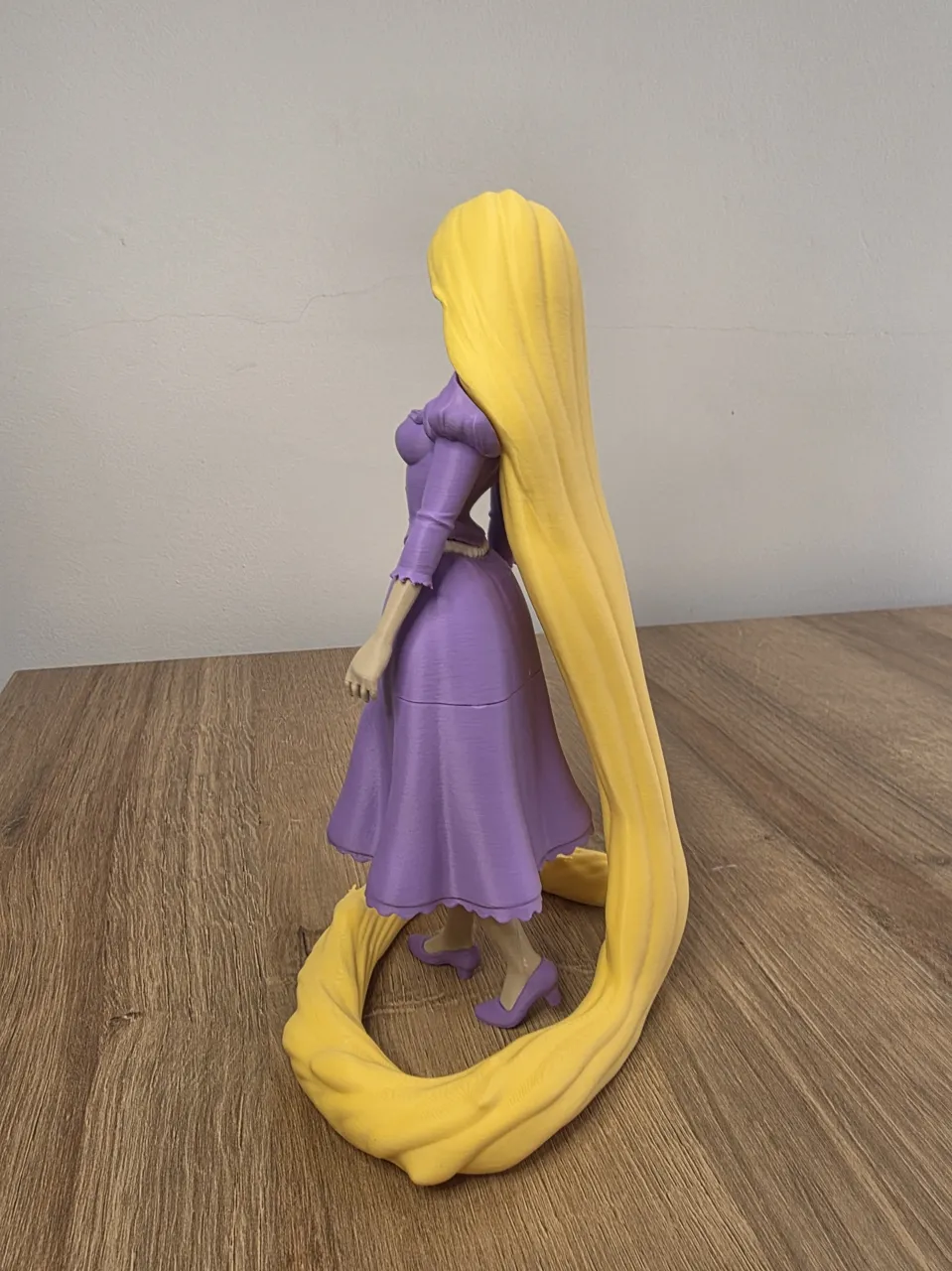 Rapunzel and Pascal view 3