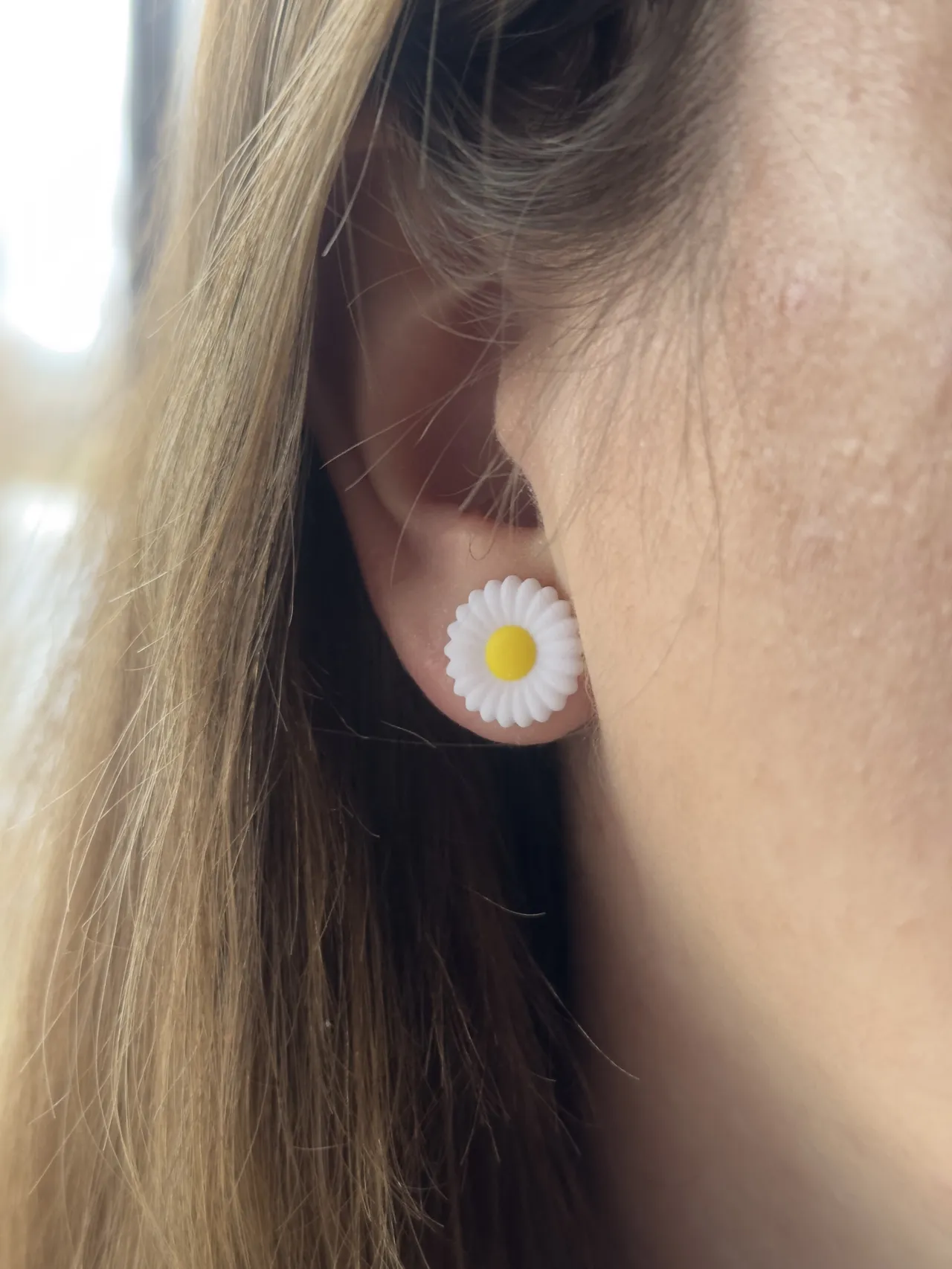Daisy Earrings view 2
