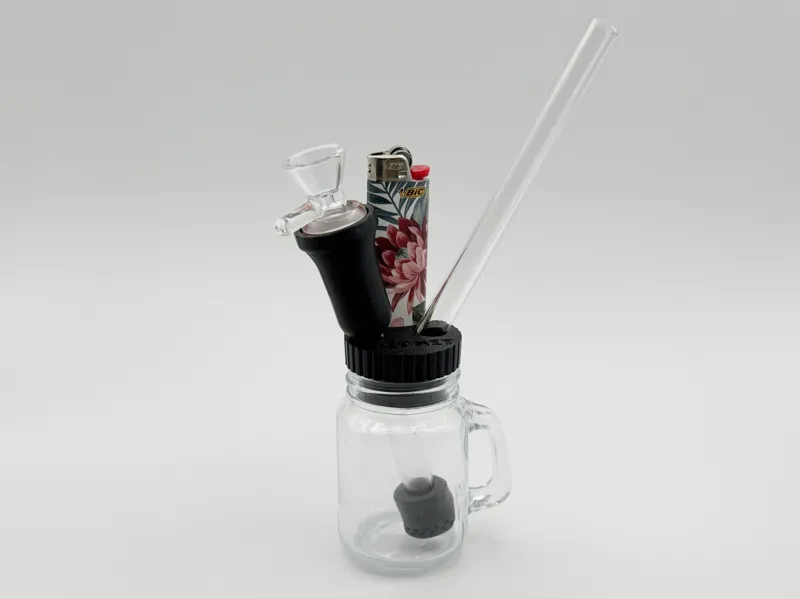 Lil Bub v3. Mini mason jar bubbler/bong/water pipe