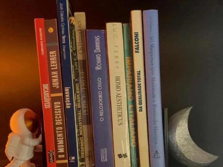 Astronaut Bookend